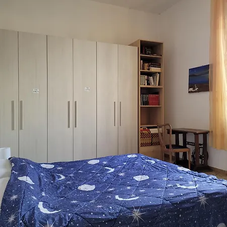 Ampia Vicina Al Centro Pensionat *